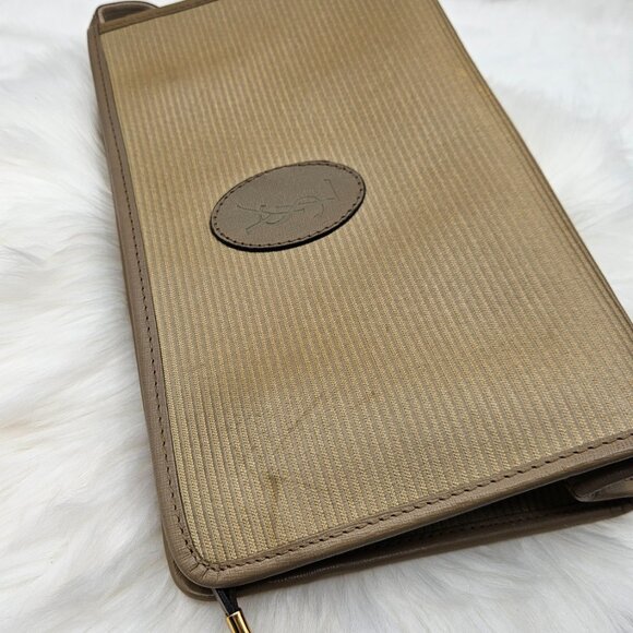 YSL  Beige PVC Makeup Clutch - Picture 8 of 17